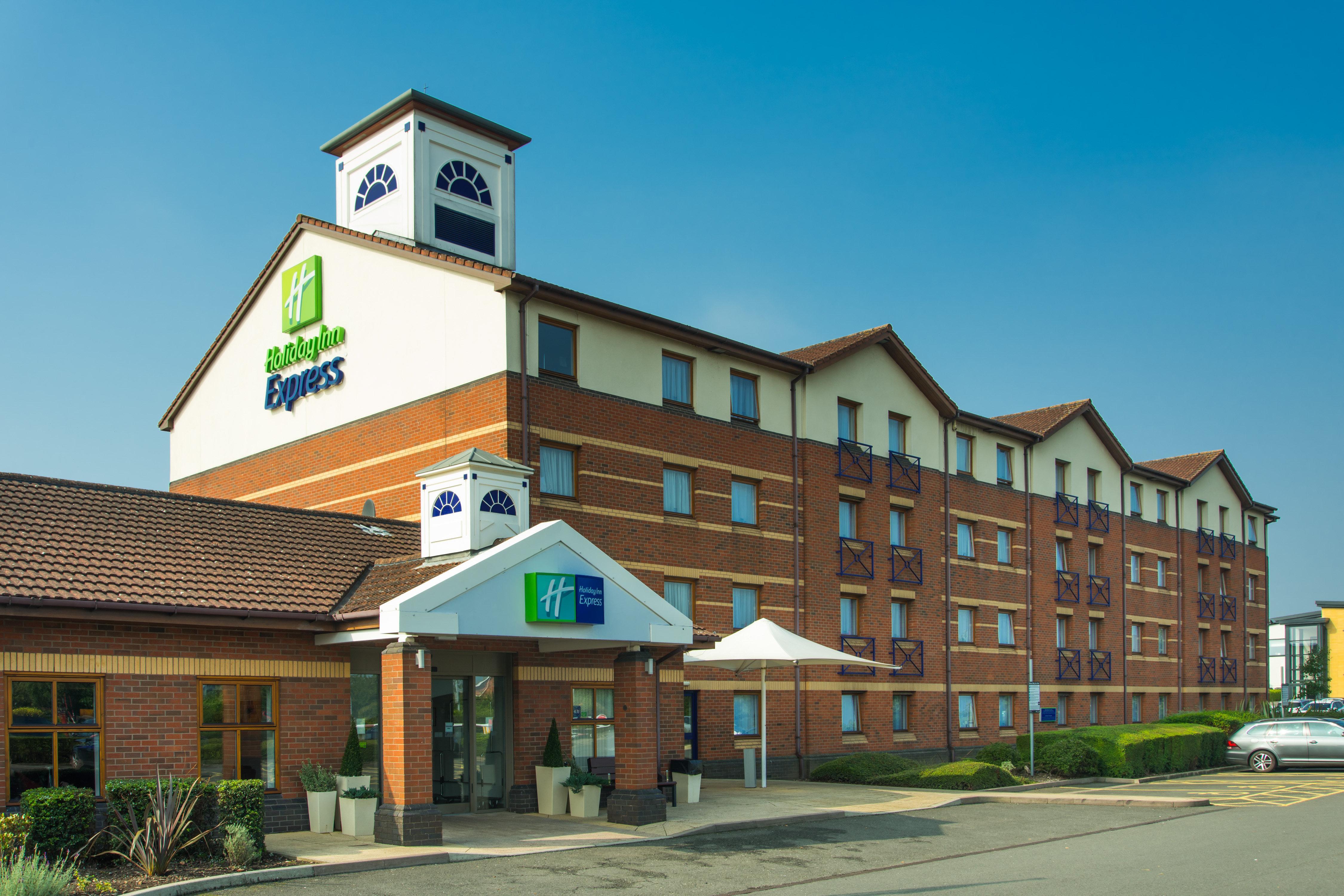Holiday Inn Express Derby Pride Park Exterior foto