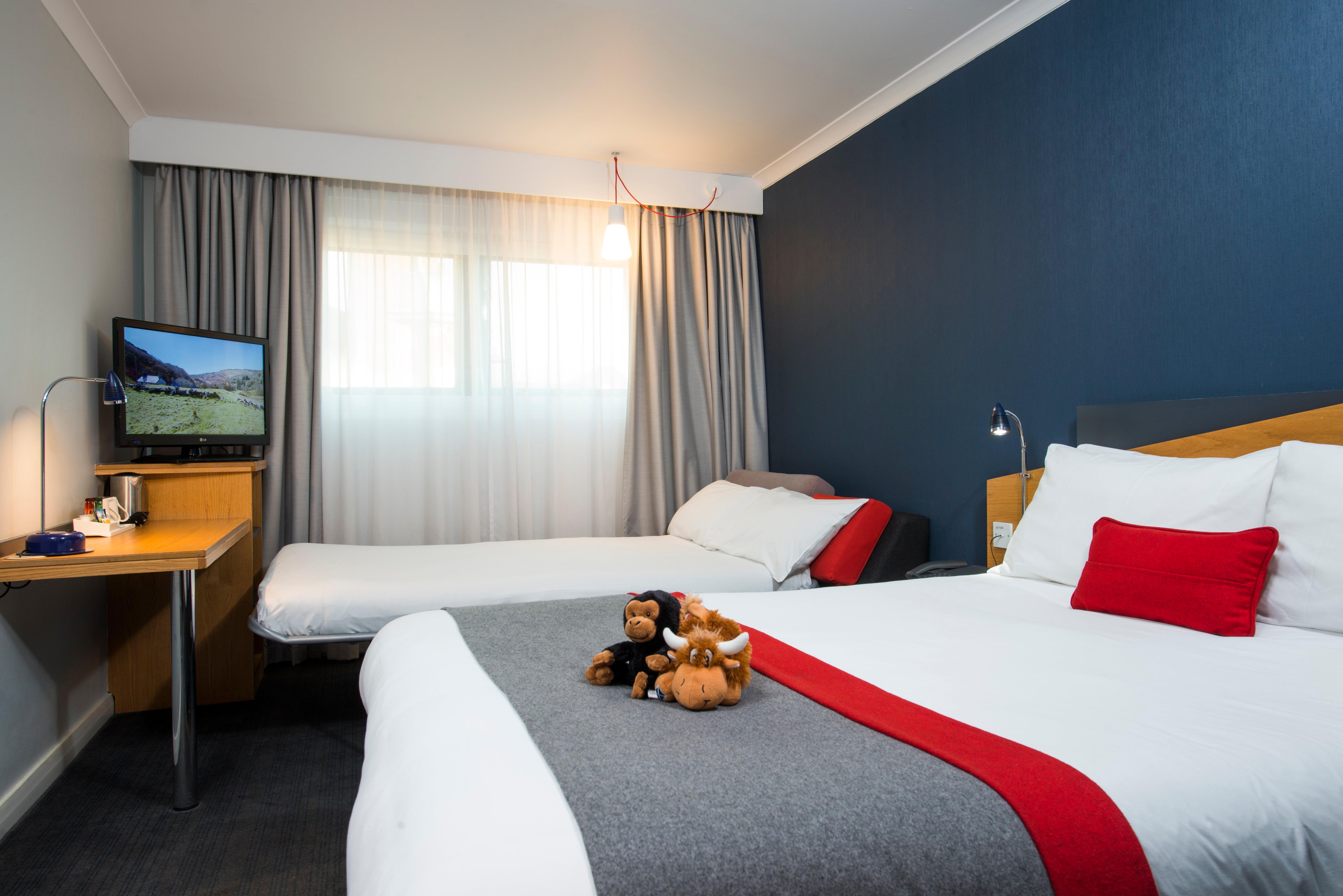 Holiday Inn Express Derby Pride Park Exterior foto