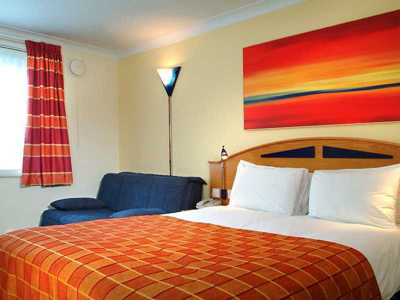 Holiday Inn Express Derby Pride Park Exterior foto